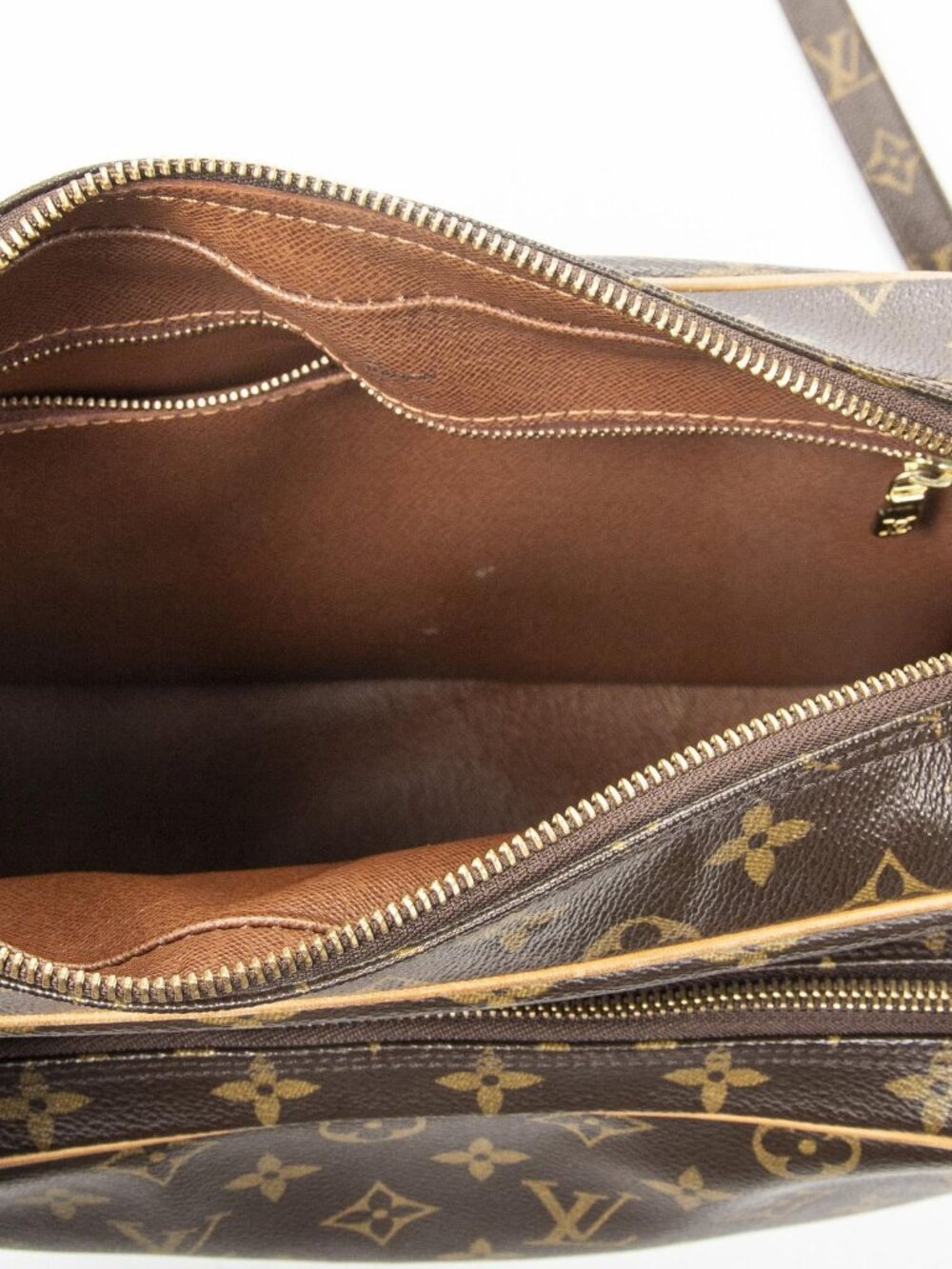 ★SOLD★ Louis Vuitton Neil Brown Monogram Canvas Messenger - Picture 9 of 10
